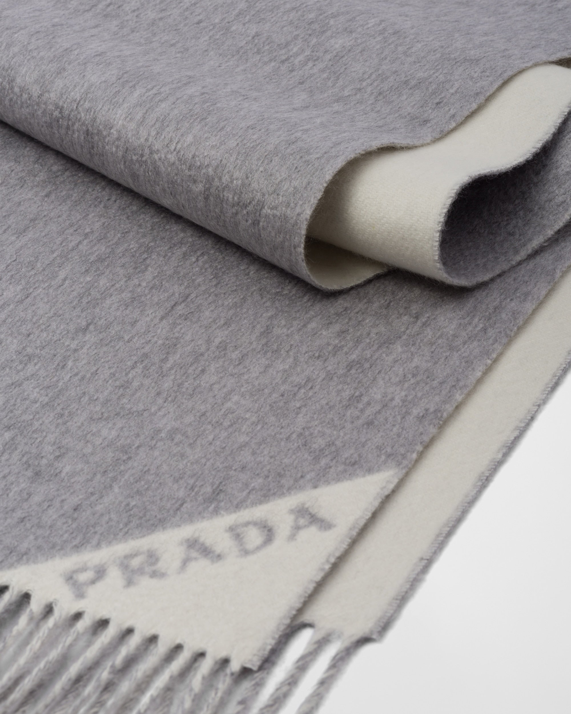 Gris/Blanco Greda