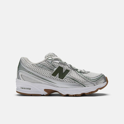 Silver Metalic With Dark Alpine Green