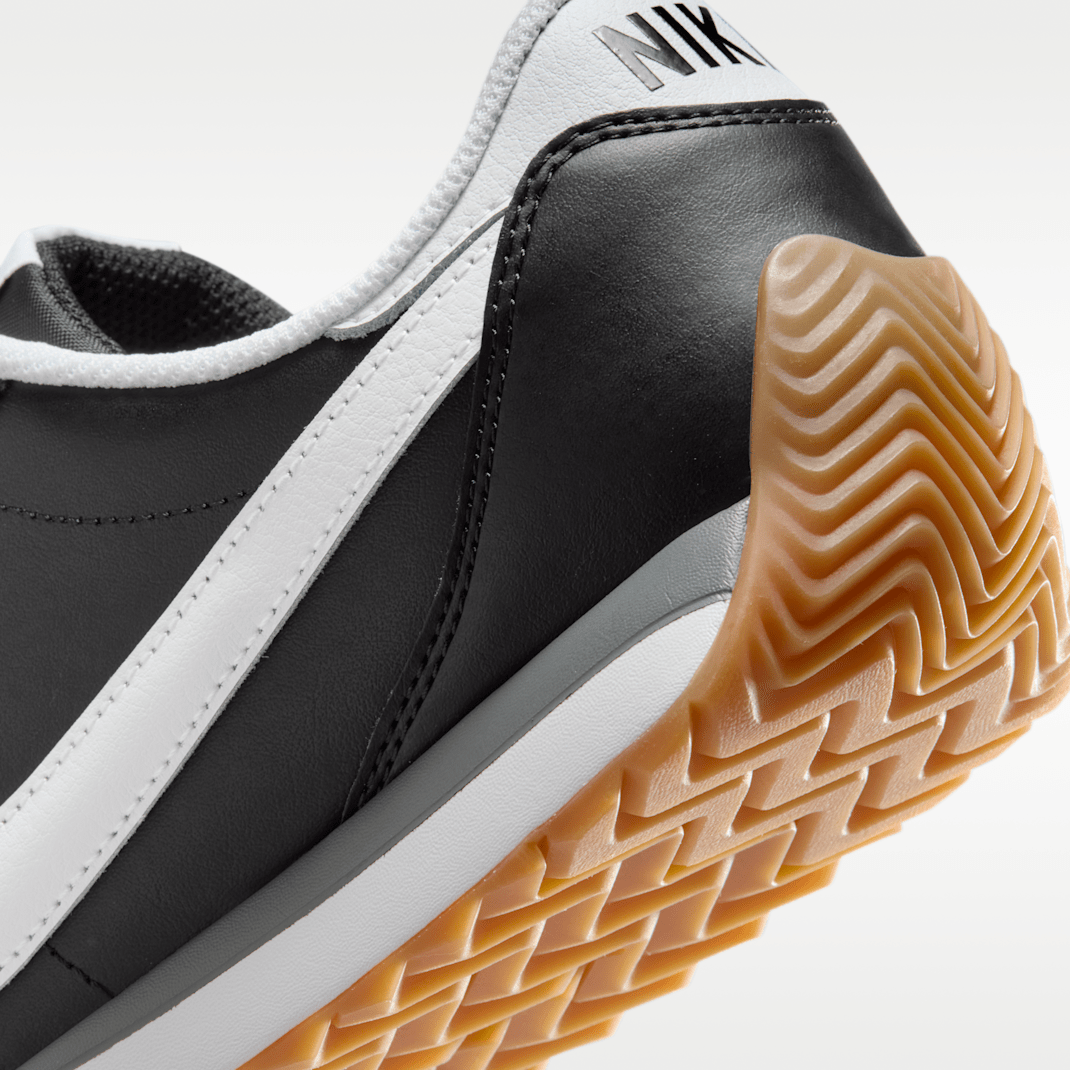 Black/Cool Grey/Gum Light Brown/White