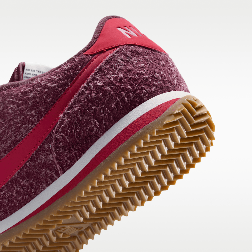 Pink Smoke/Sail/Gum Light Brown/University Red