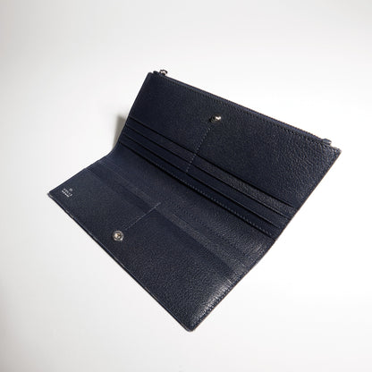 denim azul oscuro con GG