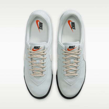Light Silver/Phantom/Black/Sail