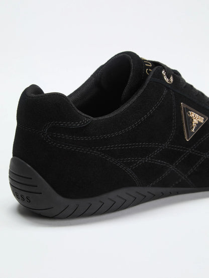 Black 001