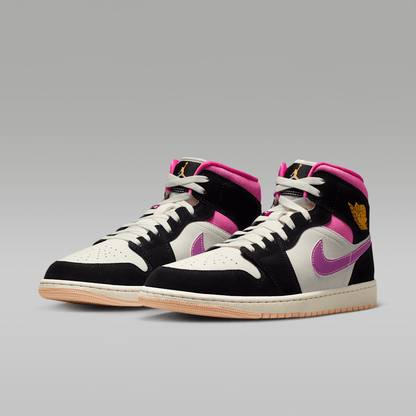 Black/Sail/Pinksicle/University Gold
