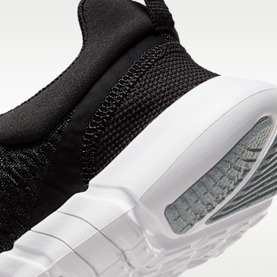 Black/Dark Smoke Grey/White