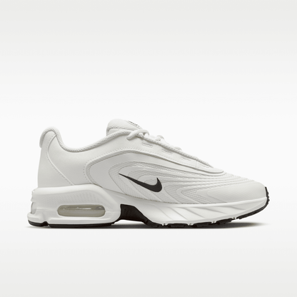Summit White/Black