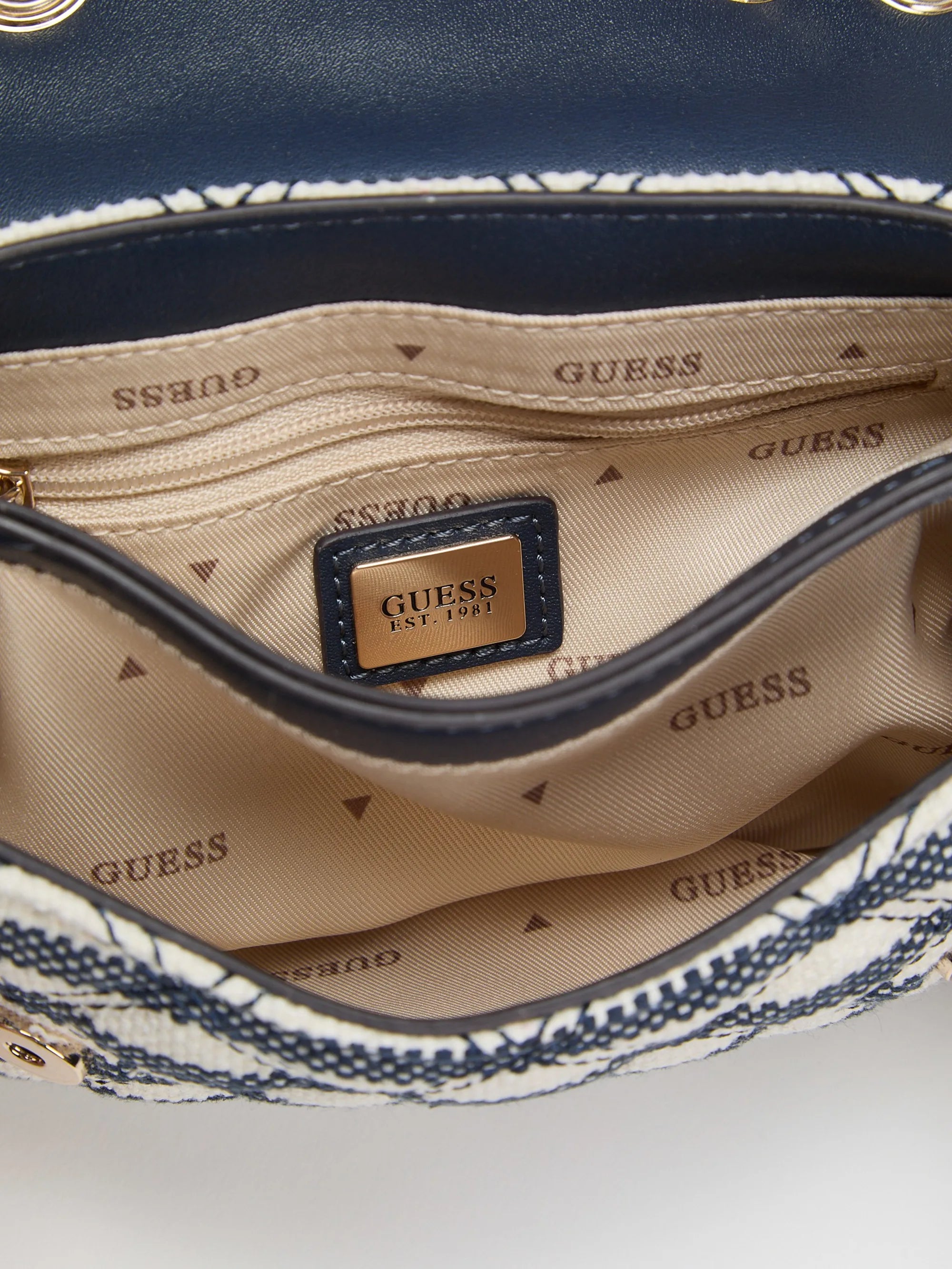 Nude Multi