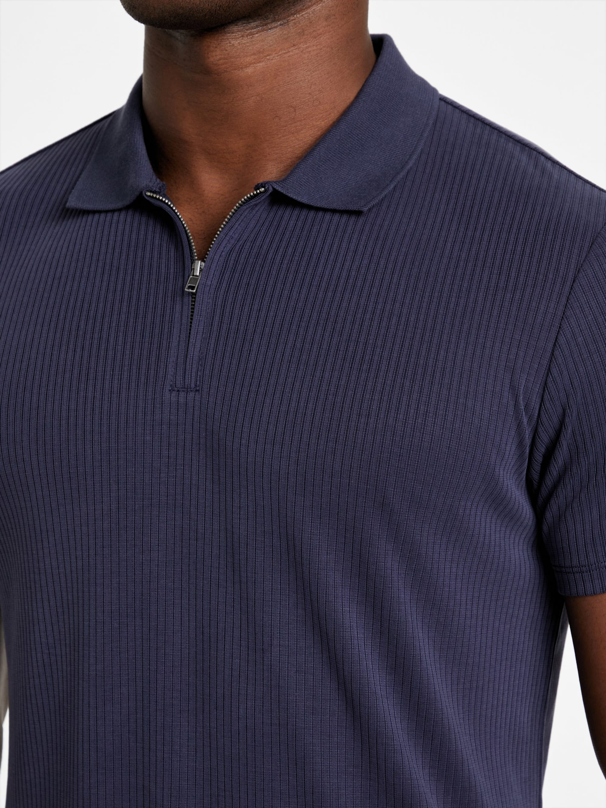 Bleu Élégant