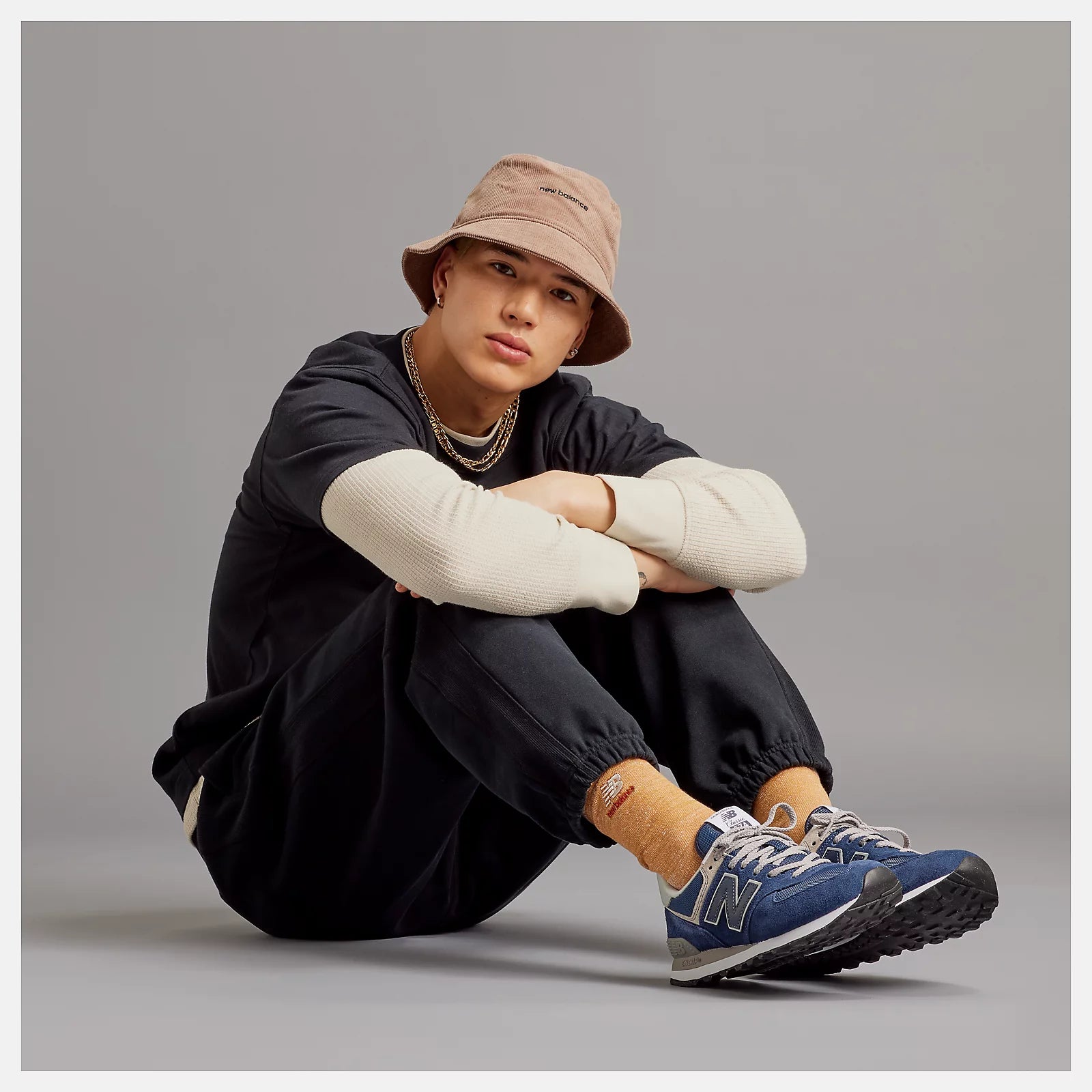 Navy With Nb 103 White