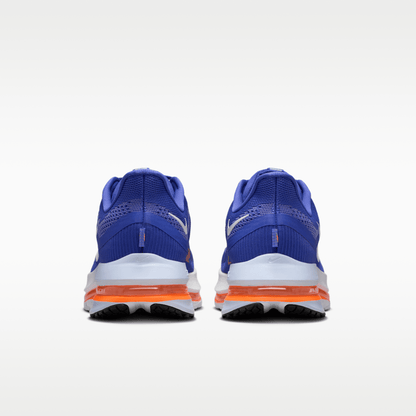 Lapis/Total Orange/Off Noir/White