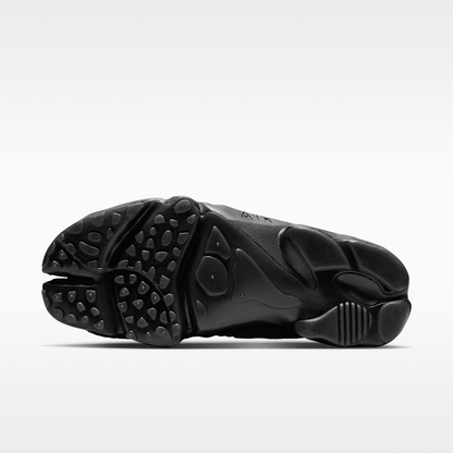 Black/White/Black
