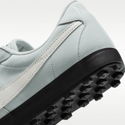 Light Silver/Phantom/Black/Sail