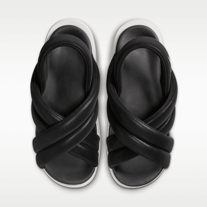 Black/Sail