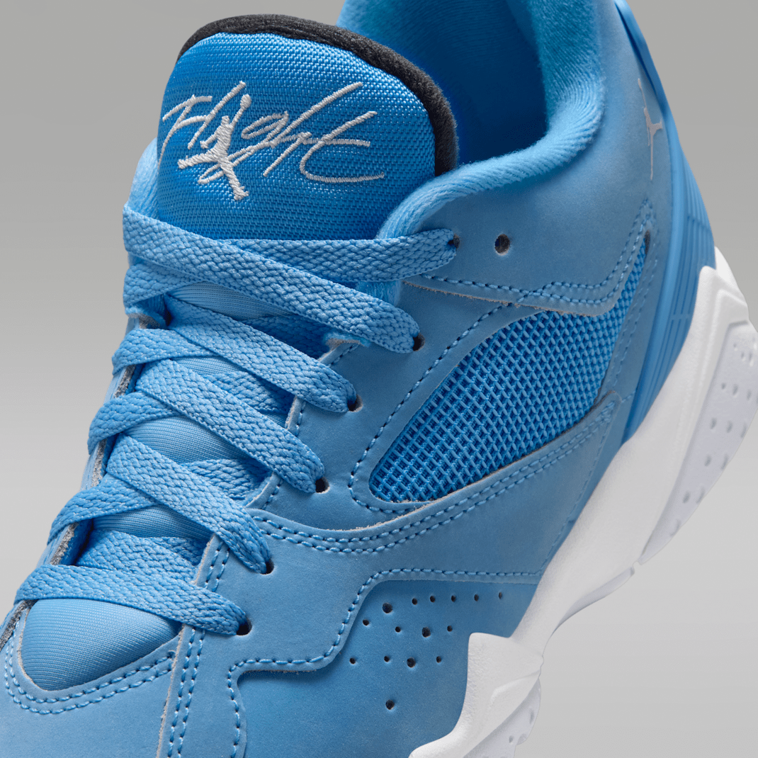 University Blue/Black/White 3