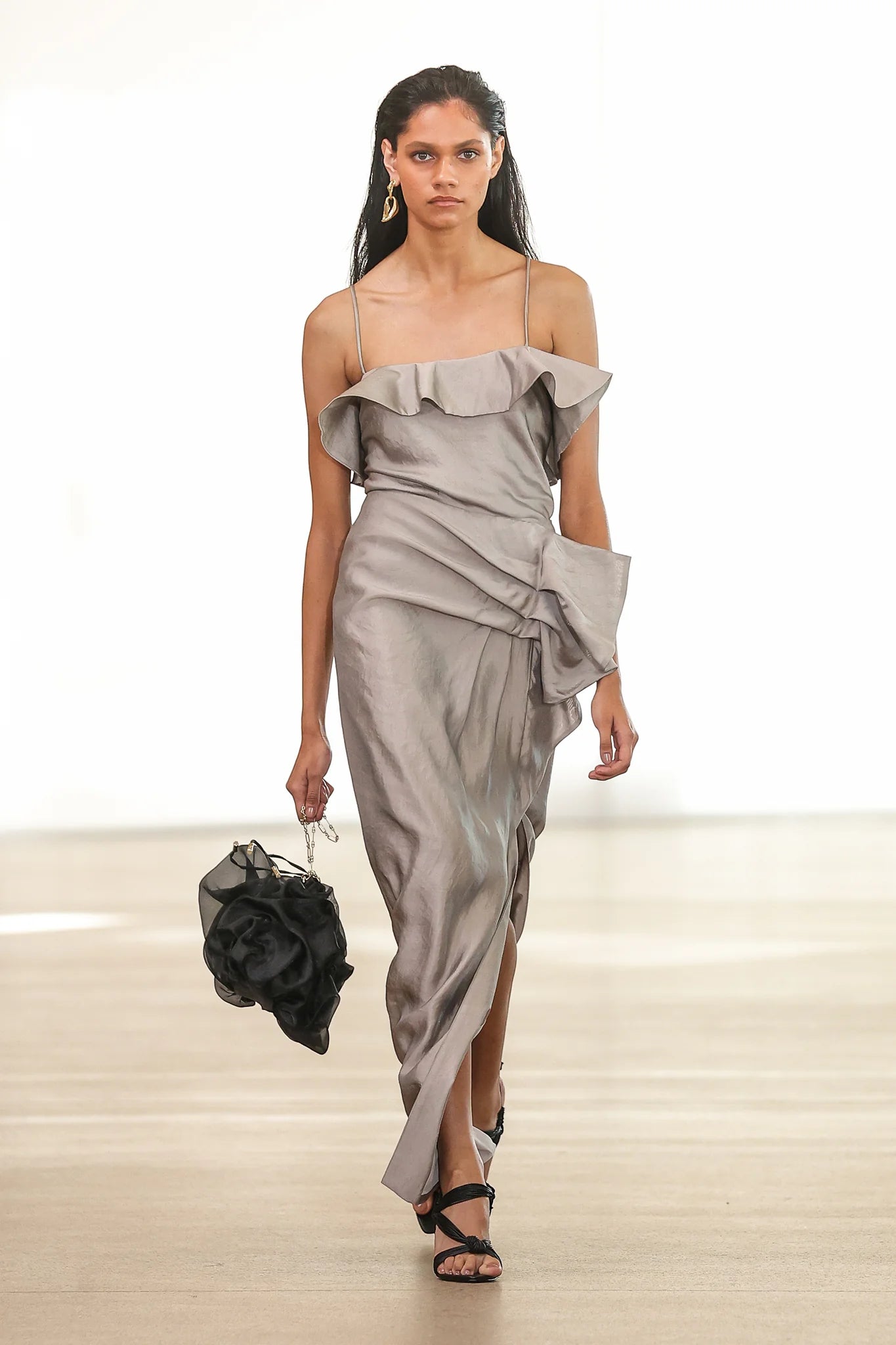 METALLIC OYSTER GREY