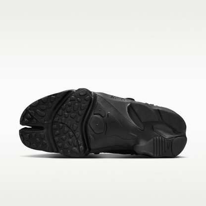 Black/Wolf Grey/Metallic Silver