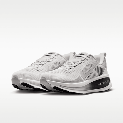 Summit White/Black/Off White/Metallic Silver