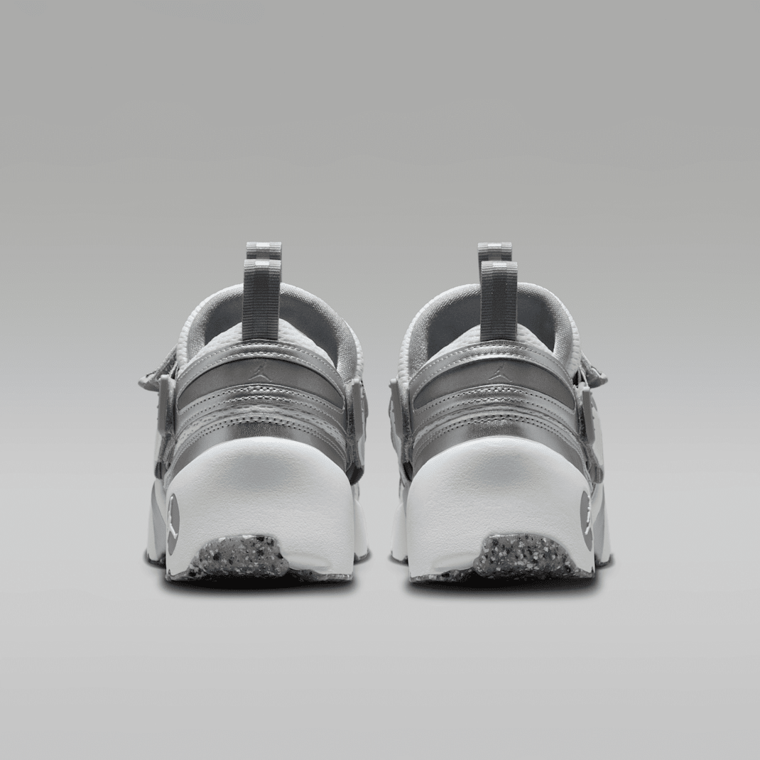 Wolf Grey/Reflective Silver/Summit White