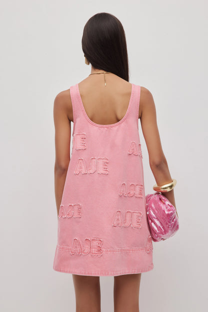 PINK WASH