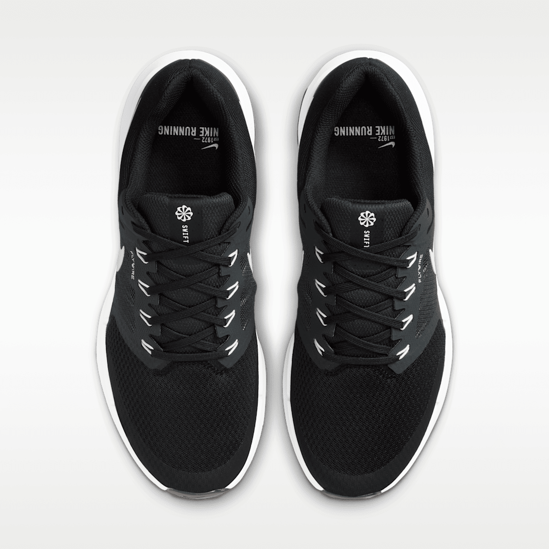 Black/Dark Smoke Grey/White