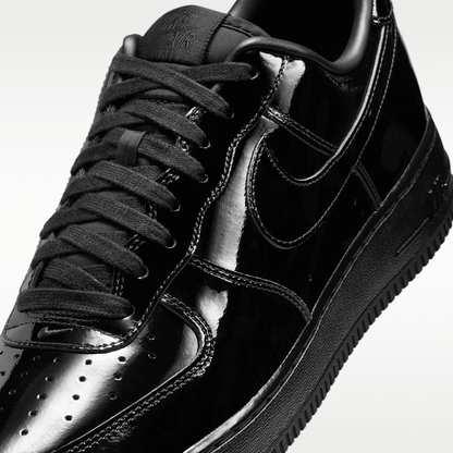 Black/Black/Black