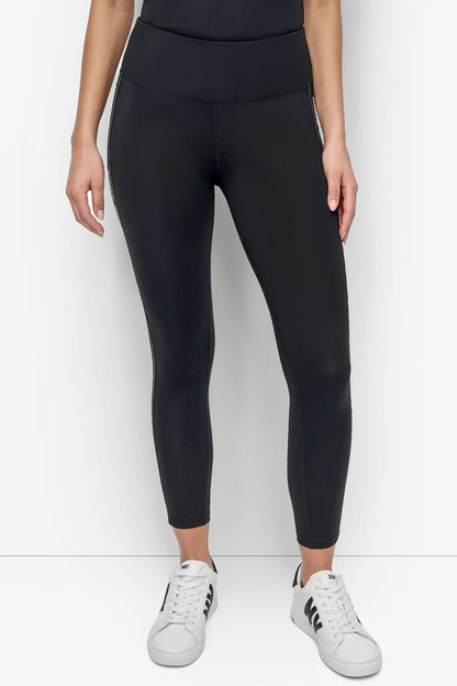 black/black