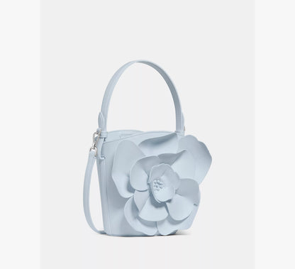 Pale Sapphirine
