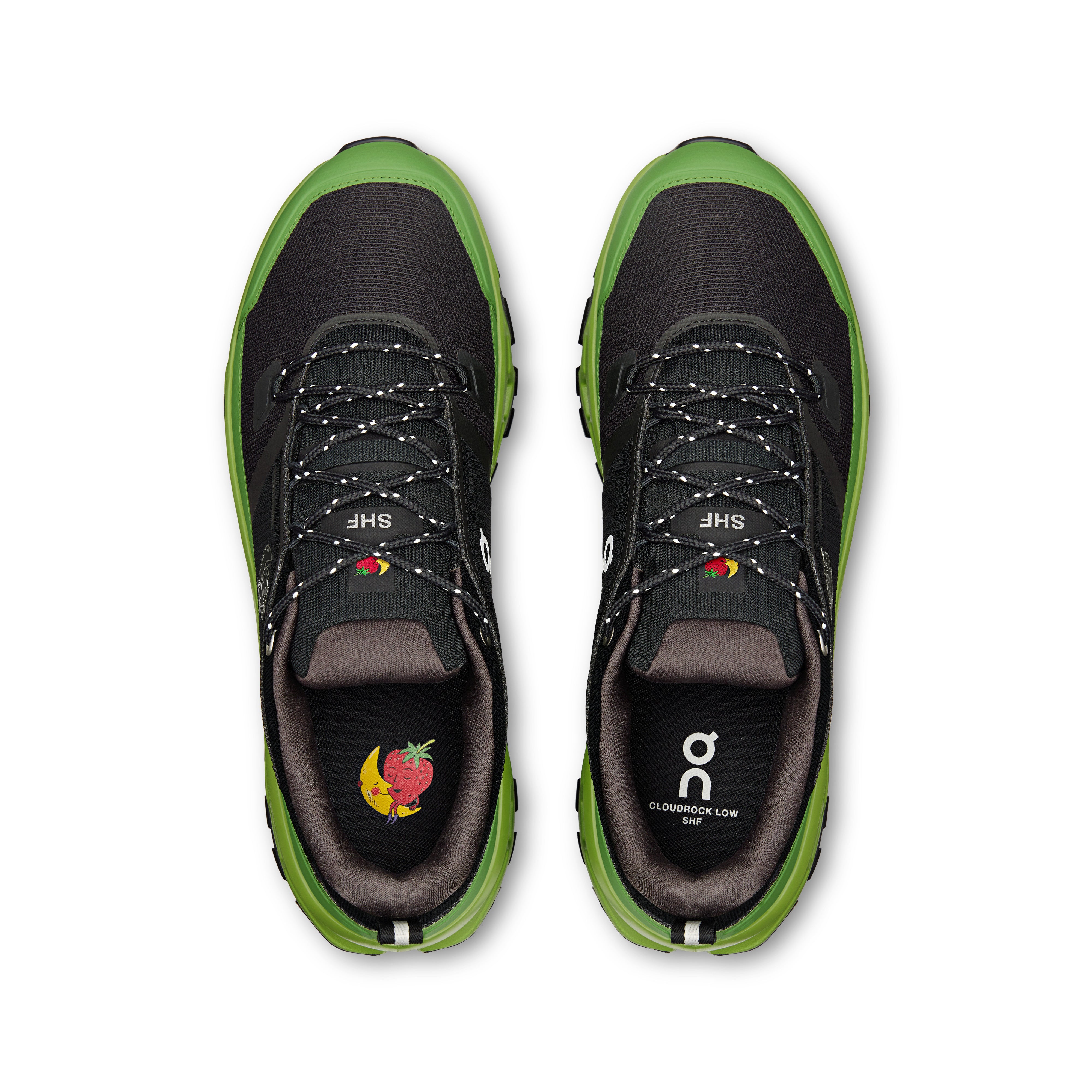 Black | Celery