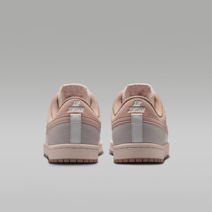 Summit White/Sail/Legend Medium Brown