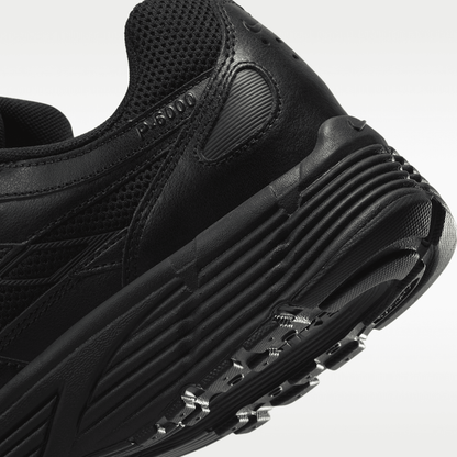 Black/Black