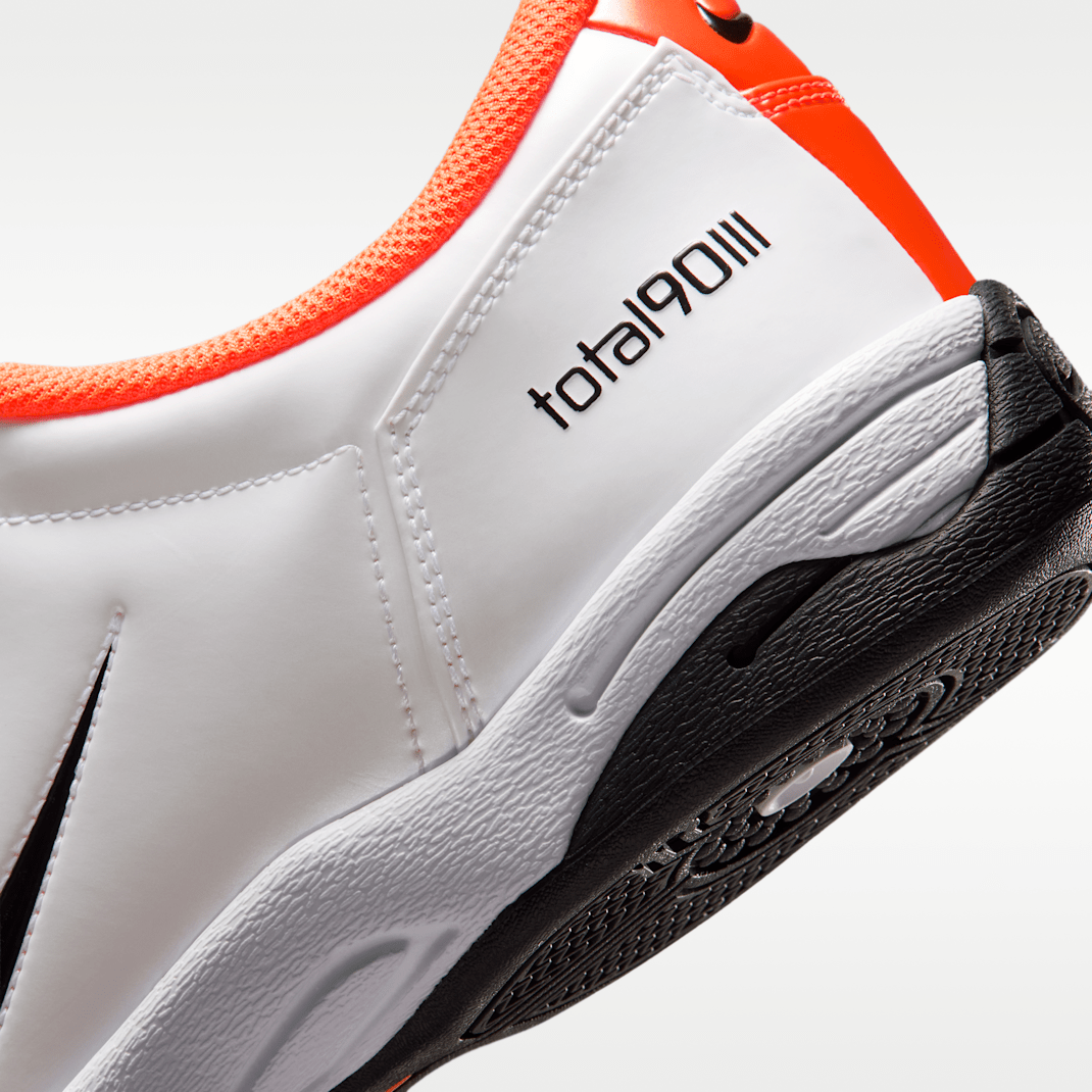 White/Total Orange/Black