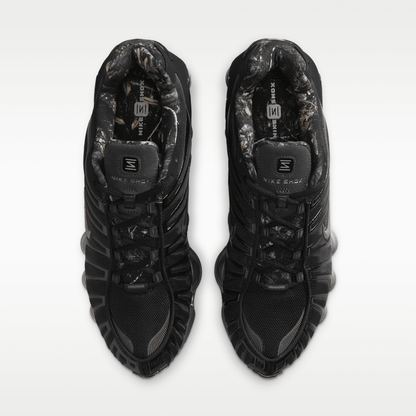 Black/Metallic Cool Grey/Dark Smoke Grey