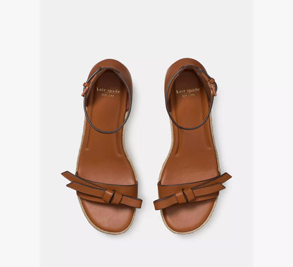 Saddle