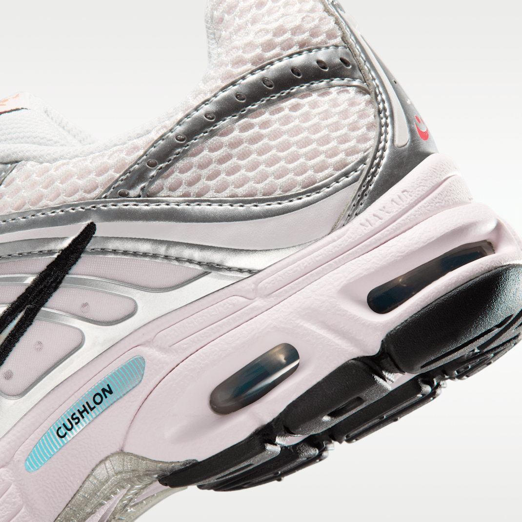White/Pearl Pink/Black/Metallic Silver