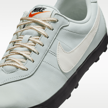 Light Silver/Phantom/Black/Sail