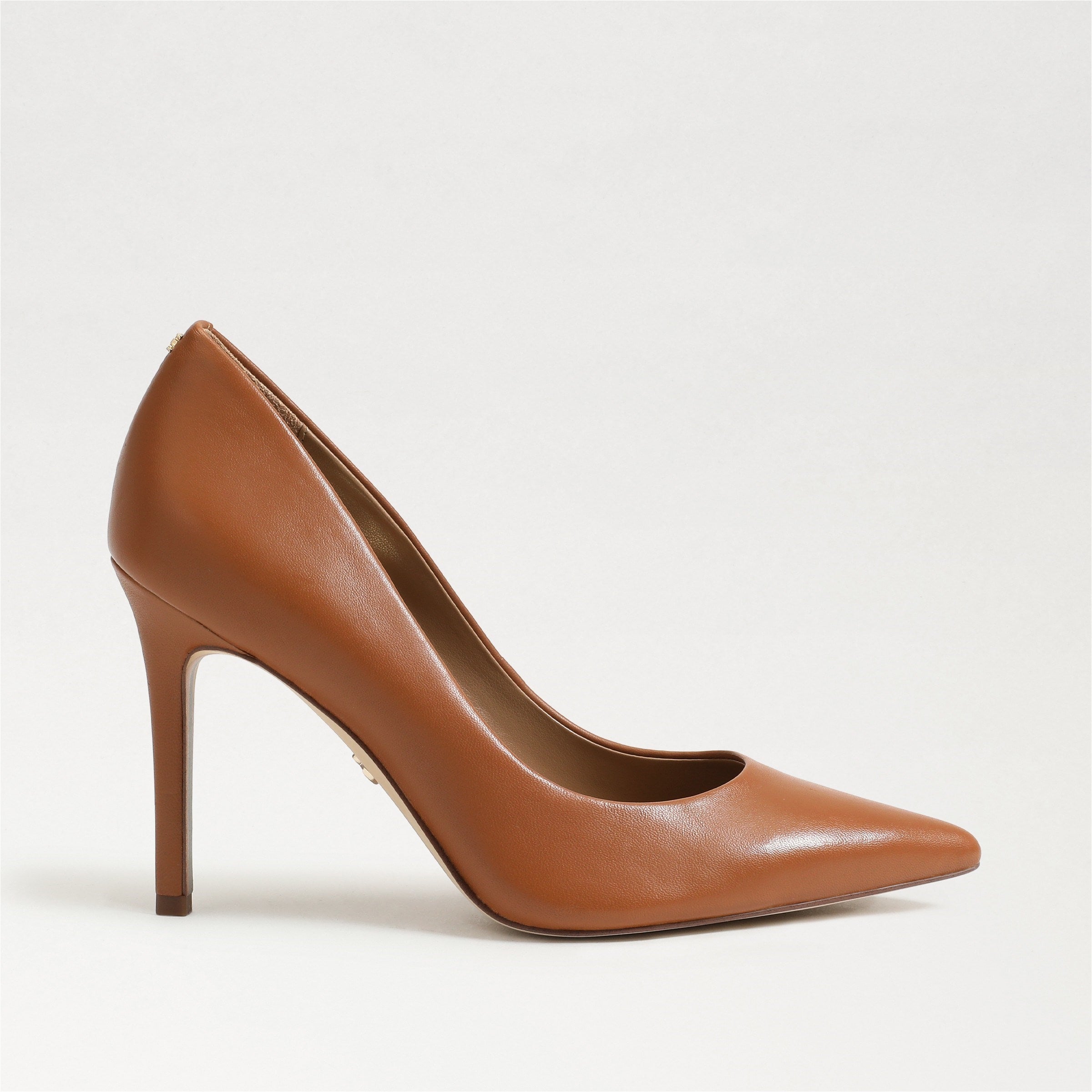 Saddle
