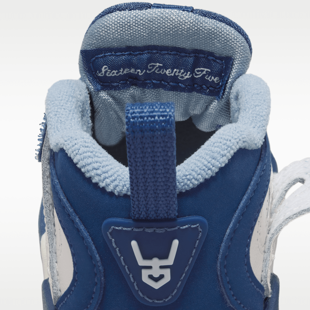 Sail/Blue Grey/Metallic Gold/Mystic Navy
