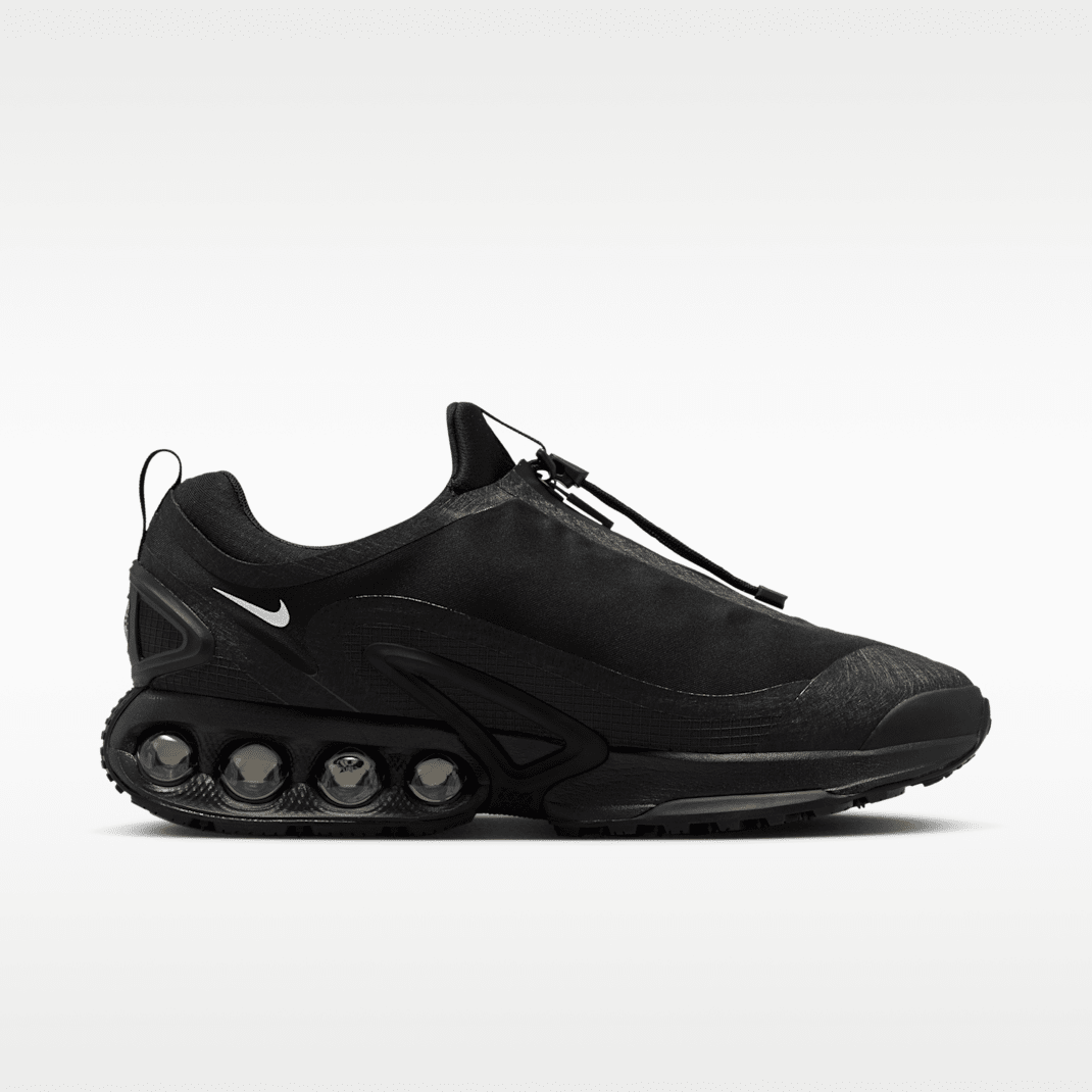 Black/Black/Black/Metallic Silver