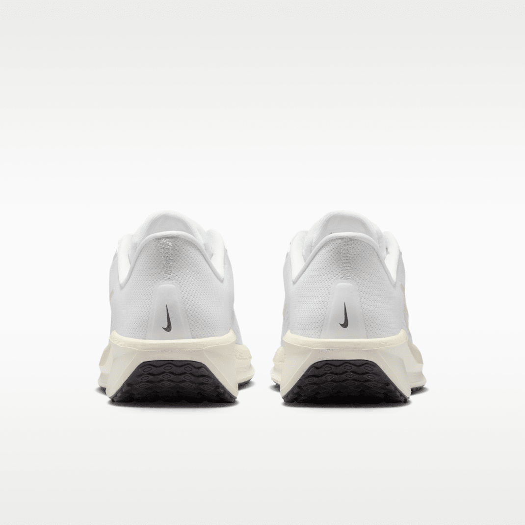 White/Sail/Chalk/White