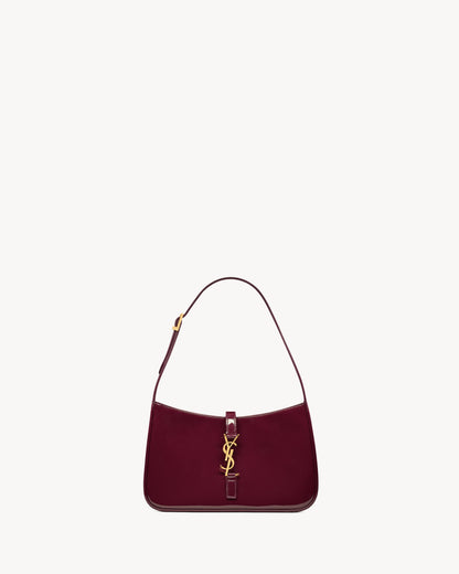 Dark Red Wine