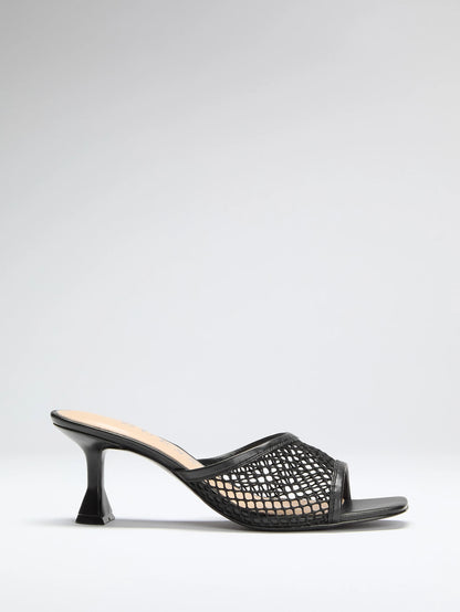 Black 001
