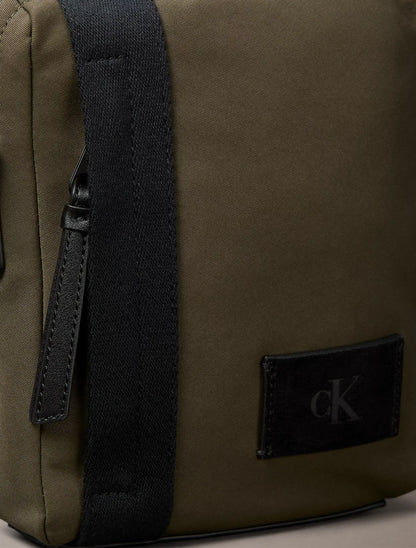 Deep Olive