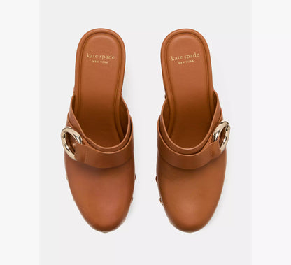 Saddle
