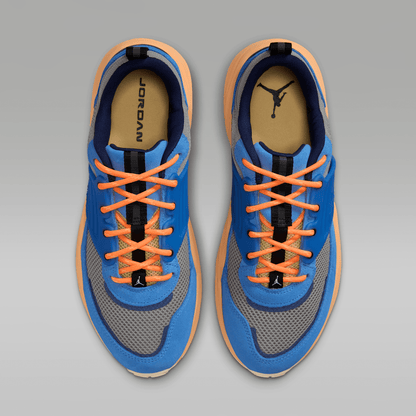 Blue Beyond/Cobblestone/Midnight Navy/Atomic Orange