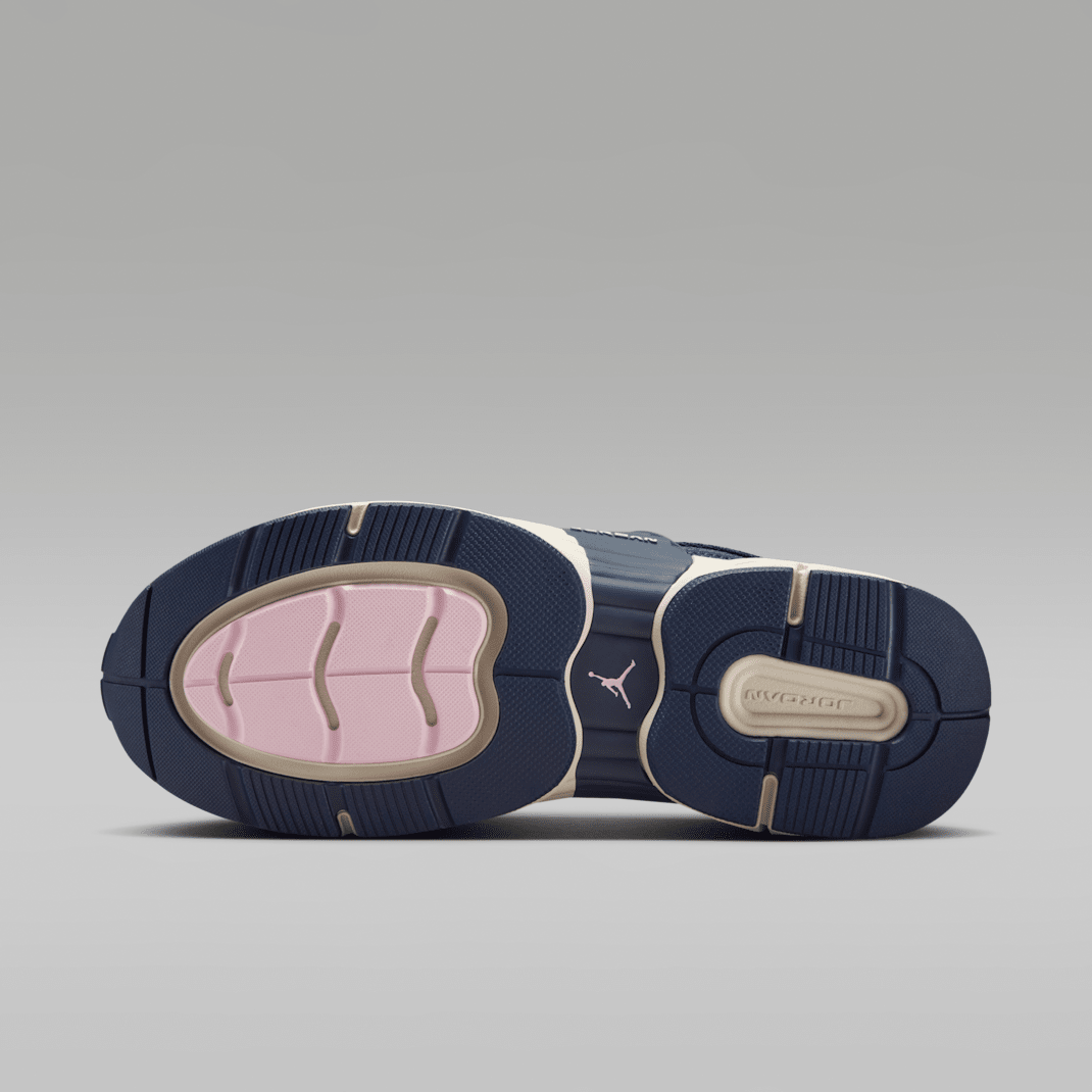 Midnight Navy/Thunder Blue/Light Orewood Brown/Pink Foam