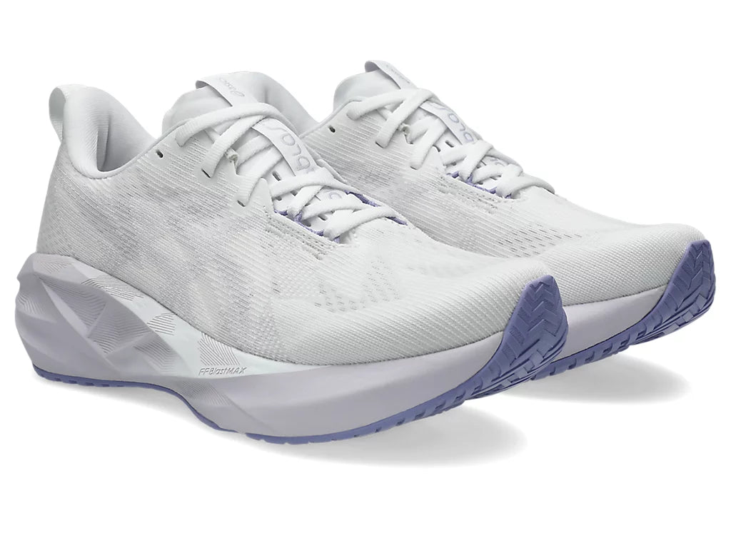 White/Lilac Hint