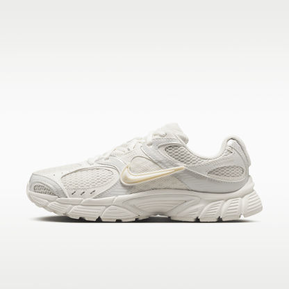 Phantom/Sail/Metallic Summit White/Phantom