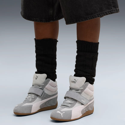 Cool Light Gray-Gum