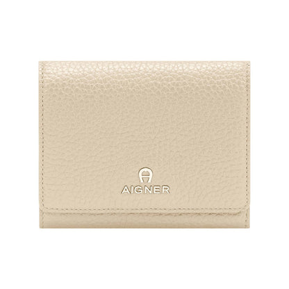 Macadamia white