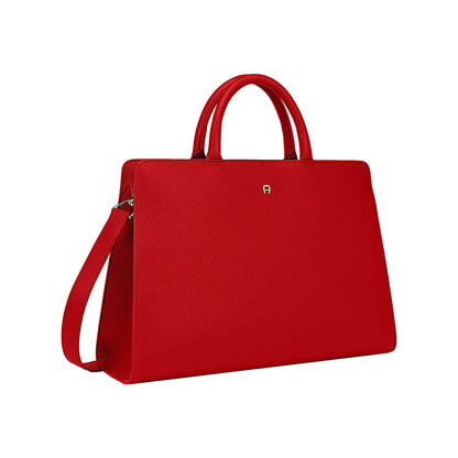 Lipstick red
